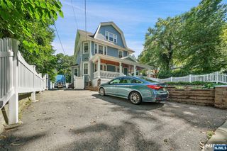 103 Fort Lee Road, Bogota, NJ 07603