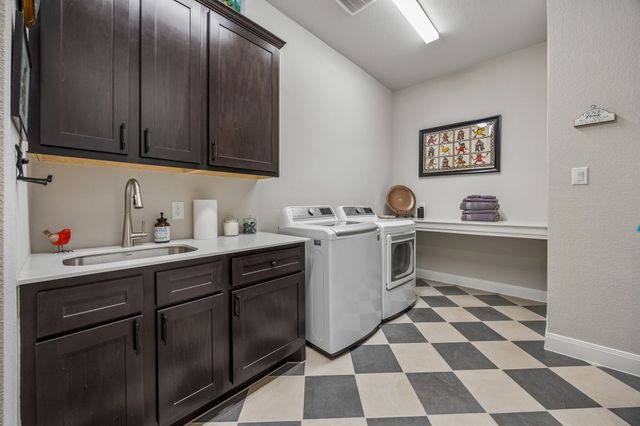 2902 Neidman Drive, Mansfield, TX 76063