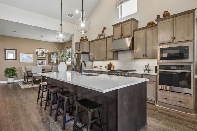 2902 Neidman Drive, Mansfield, TX 76063