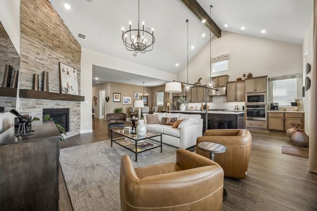 2902 Neidman Drive, Mansfield, TX 76063