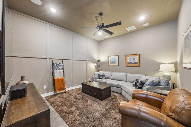 2902 Neidman Drive, Mansfield, TX 76063