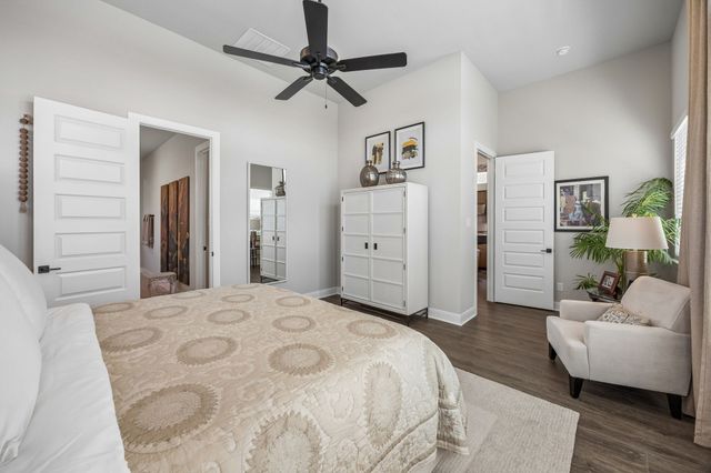 2902 Neidman Drive, Mansfield, TX 76063