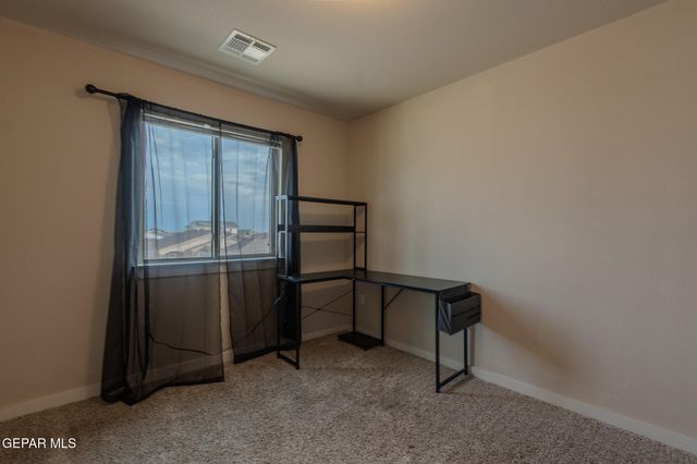 13909 Lago Vista Avenue, Horizon City, TX 79928