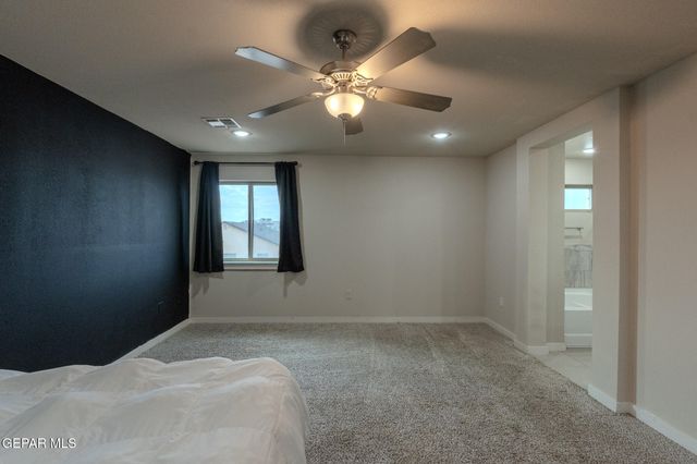 13909 Lago Vista Avenue, Horizon City, TX 79928