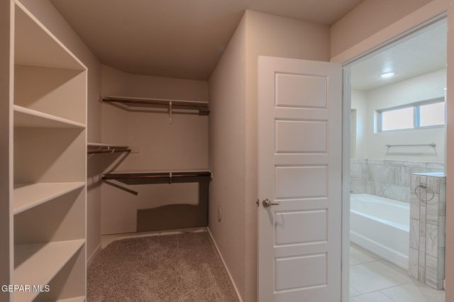 13909 Lago Vista Avenue, Horizon City, TX 79928