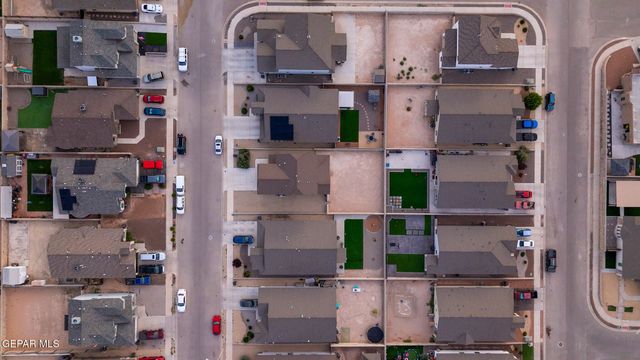 13909 Lago Vista Avenue, Horizon City, TX 79928