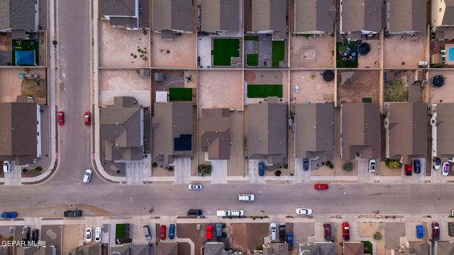 13909 Lago Vista Avenue, Horizon City, TX 79928