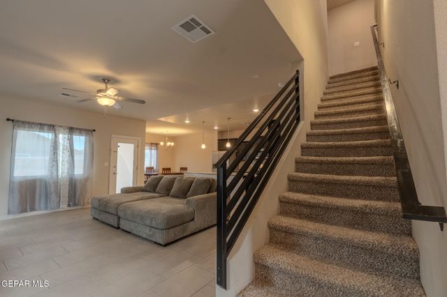 13909 Lago Vista Avenue, Horizon City, TX 79928