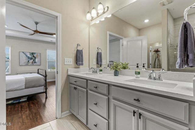 116 Sweet Vine Way, Holly Springs, NC 27540