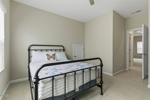 116 Sweet Vine Way, Holly Springs, NC 27540