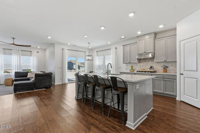 116 Sweet Vine Way, Holly Springs, NC 27540