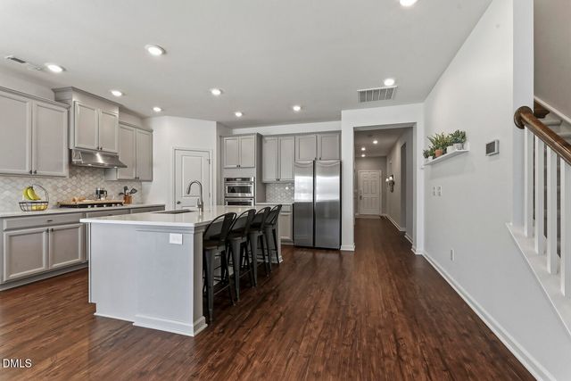 116 Sweet Vine Way, Holly Springs, NC 27540