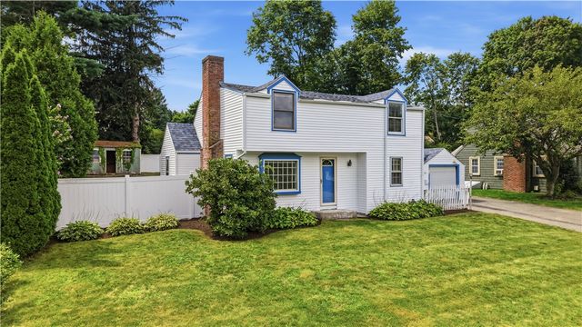 35 Franconia Drive, Cranston, RI 02920