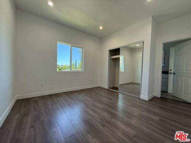 6744 Radford Avenue, Los Angeles, CA 91606