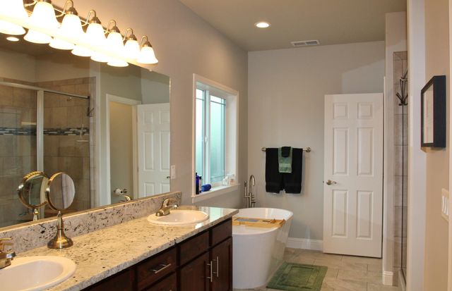 3711 Valinda Way, Klamath Falls, OR 97603