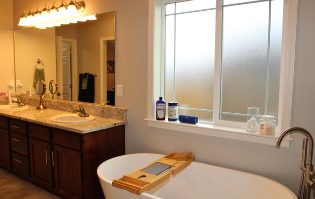 3711 Valinda Way, Klamath Falls, OR 97603