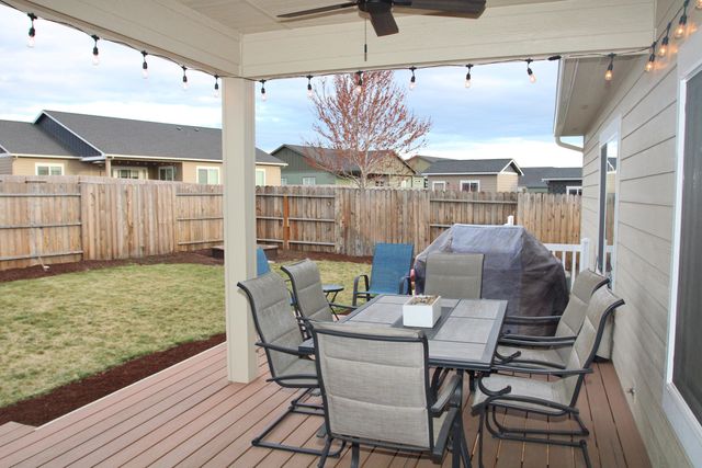 3711 Valinda Way, Klamath Falls, OR 97603