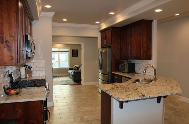 3711 Valinda Way, Klamath Falls, OR 97603