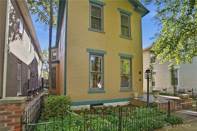 36 Tecumseh Street, Dayton, OH 45402