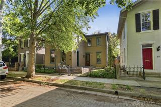 36 Tecumseh Street, Dayton, OH 45402