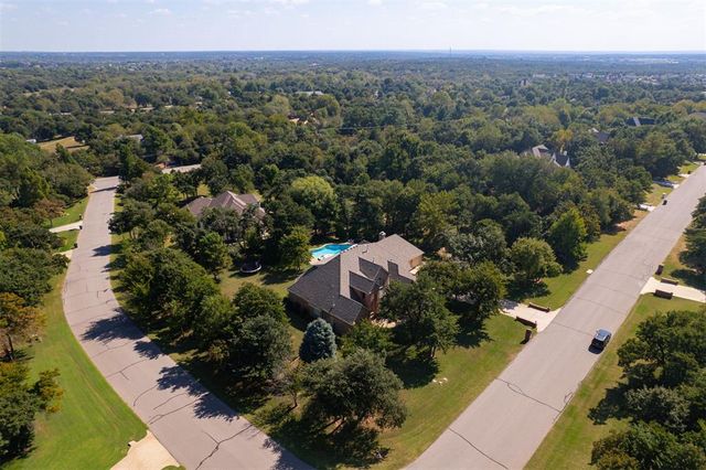 5700 Georgetowne Road, Edmond, OK 73034
