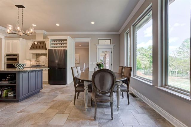 5700 Georgetowne Road, Edmond, OK 73034