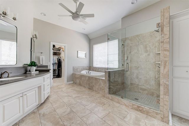 5700 Georgetowne Road, Edmond, OK 73034