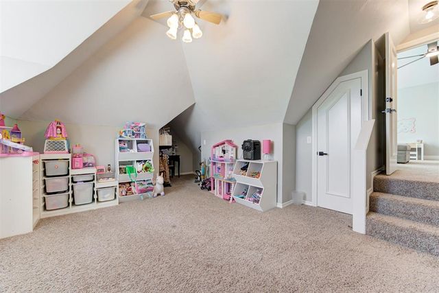 5700 Georgetowne Road, Edmond, OK 73034