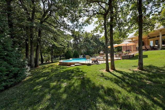 5700 Georgetowne Road, Edmond, OK 73034