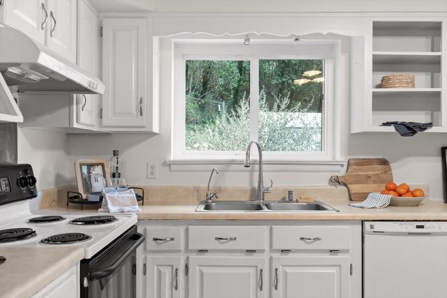 1107 Elaine Trail, Chattanooga, TN 37421