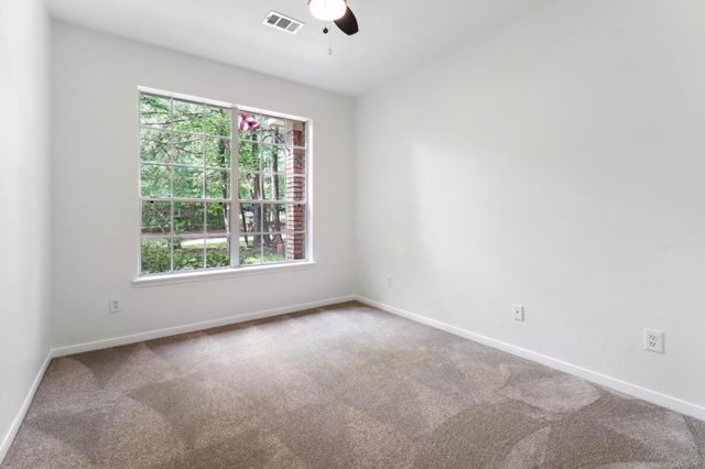 54 Legend Mill Court, The Woodlands, TX 77382