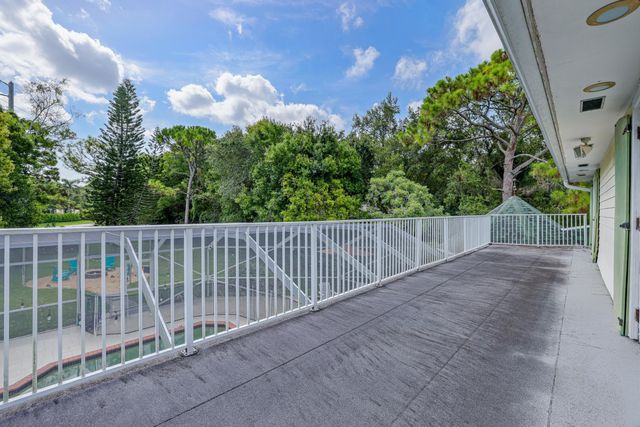 19780 Castlewood Drive, Jupiter, FL 33458