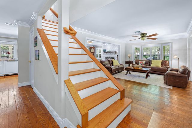 19780 Castlewood Drive, Jupiter, FL 33458