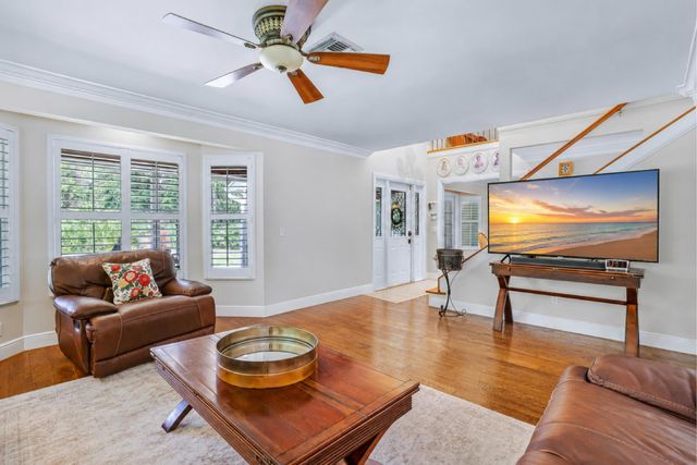 19780 Castlewood Drive, Jupiter, FL 33458