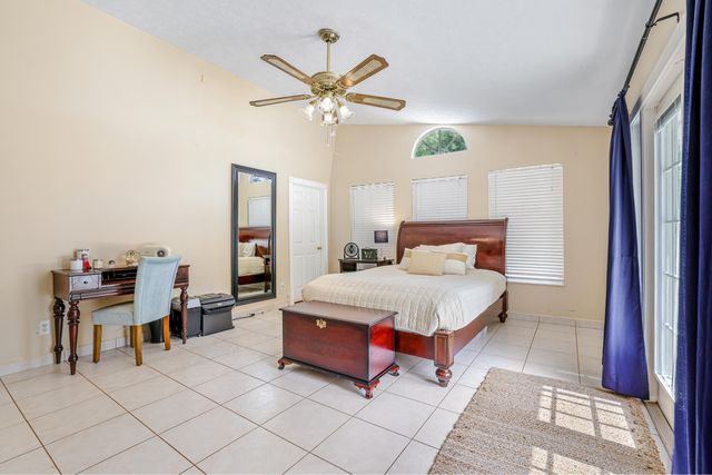 19780 Castlewood Drive, Jupiter, FL 33458