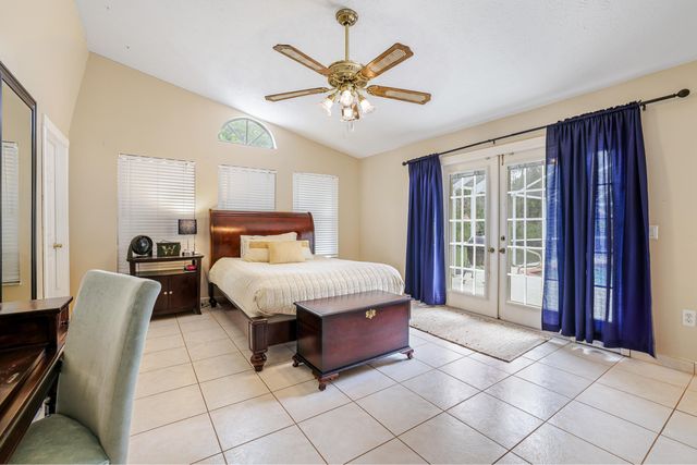 19780 Castlewood Drive, Jupiter, FL 33458