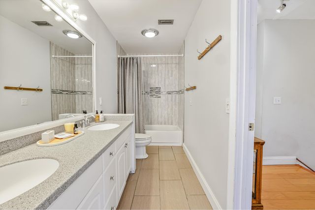 19780 Castlewood Drive, Jupiter, FL 33458