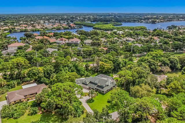19780 Castlewood Drive, Jupiter, FL 33458