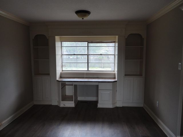 417 NE 4th Street, England, AR 72046