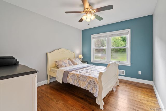 1327 County Route 17, Walden, NY 12586
