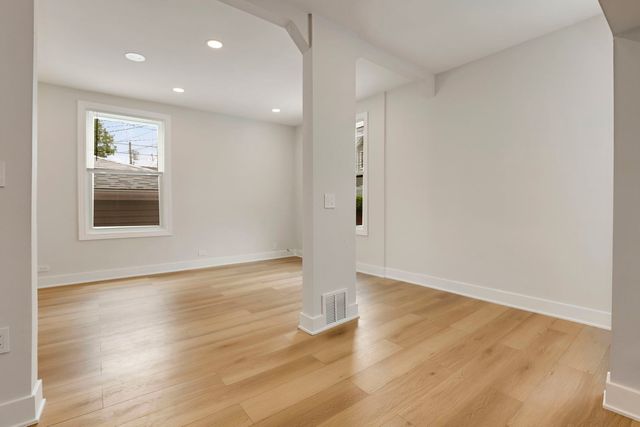 4340 N Oakley Avenue CH, Chicago, IL 60618