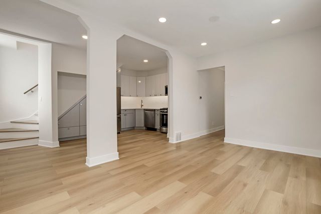 4340 N Oakley Avenue CH, Chicago, IL 60618