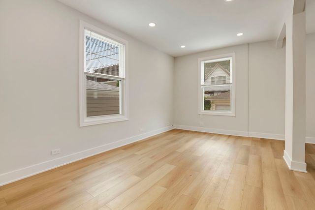4340 N Oakley Avenue CH, Chicago, IL 60618