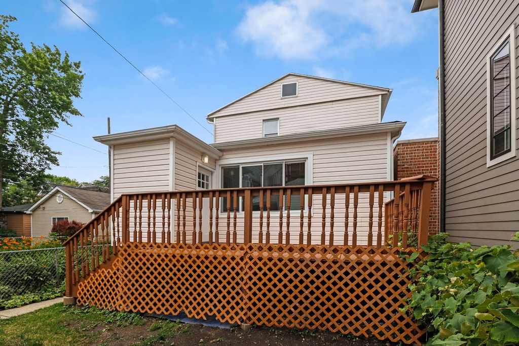 4340 N Oakley Avenue CH, Chicago, IL 60618