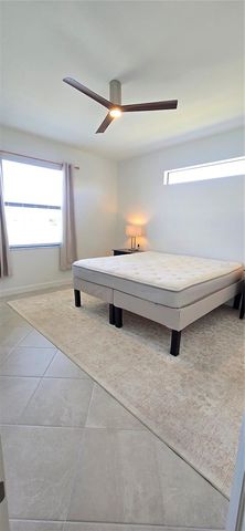 5307 CRYSTAL HARBOR COVE, Bradenton, FL 34211