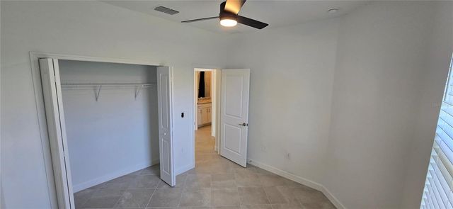 5307 CRYSTAL HARBOR COVE, Bradenton, FL 34211