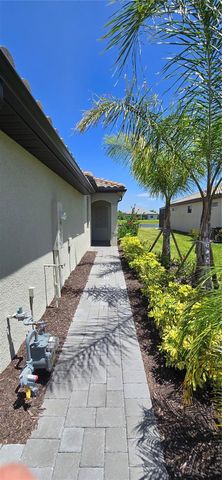 5307 CRYSTAL HARBOR COVE, Bradenton, FL 34211