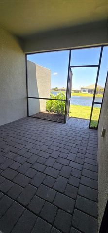 5307 CRYSTAL HARBOR COVE, Bradenton, FL 34211