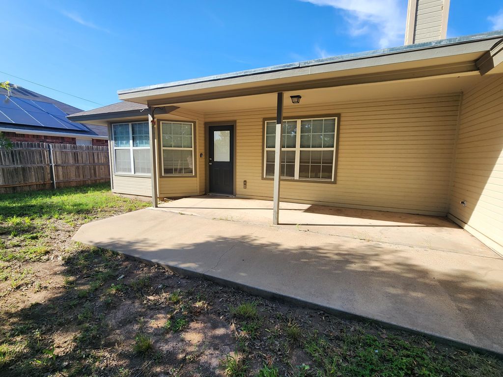 Image 15 of property listing at 3617 Dominion Ridge, San Angelo, TX 76904