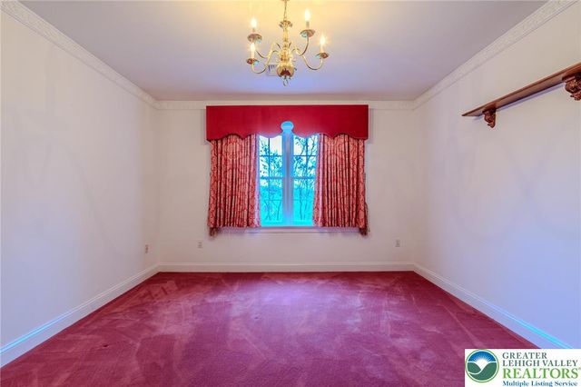 1768 Penns Crossing, South Whitehall Twp, PA 18104